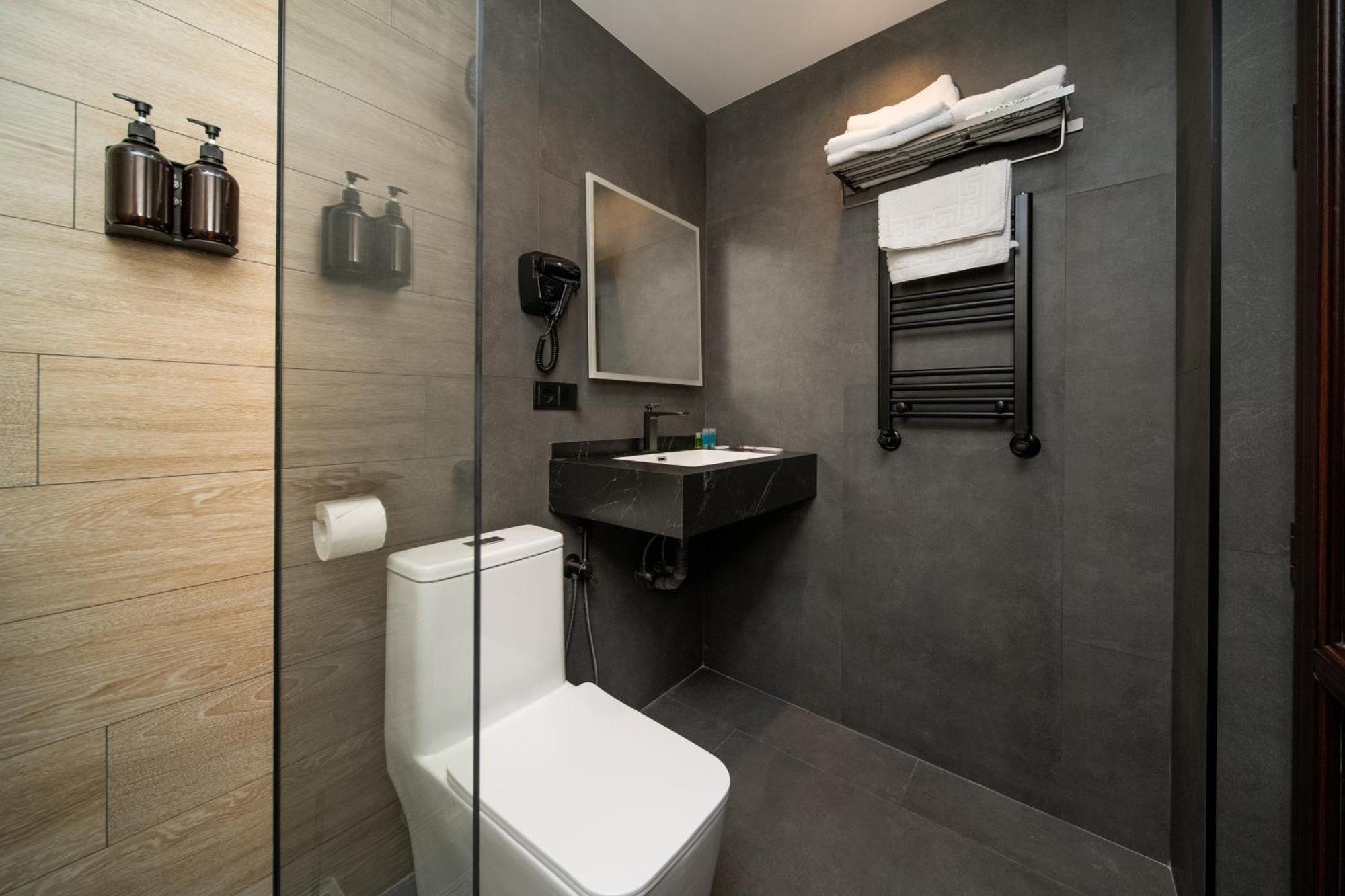 Kefilyan Family Hotel Sanain ภายนอก รูปภาพ