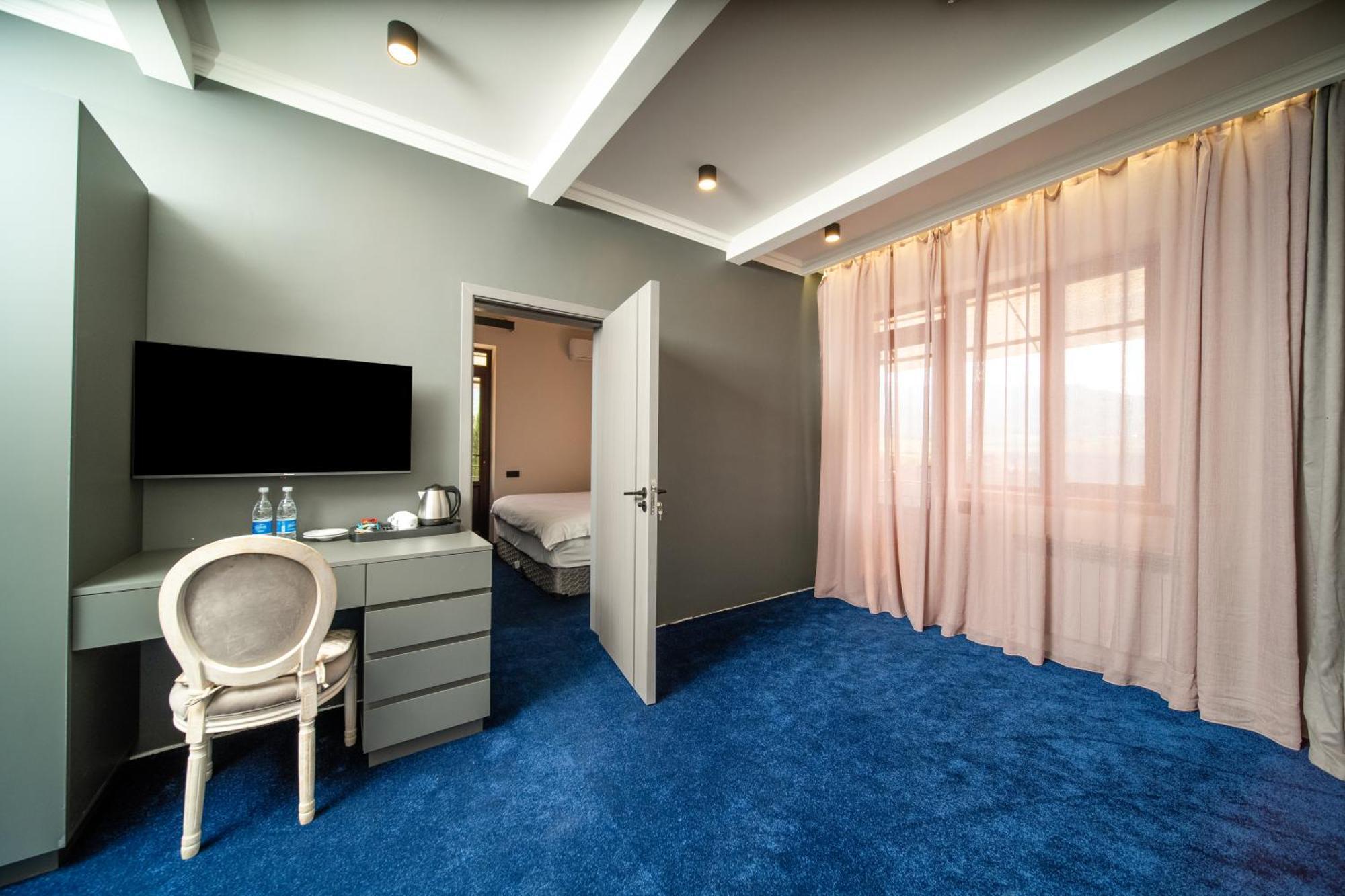 Kefilyan Family Hotel Sanain ภายนอก รูปภาพ