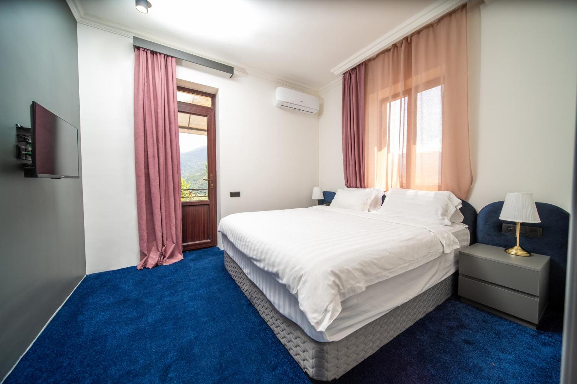 Kefilyan Family Hotel Sanain ภายนอก รูปภาพ