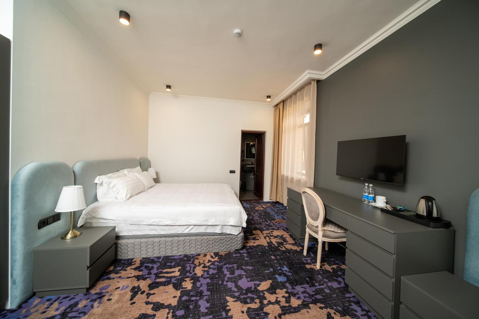 Kefilyan Family Hotel Sanain ภายนอก รูปภาพ