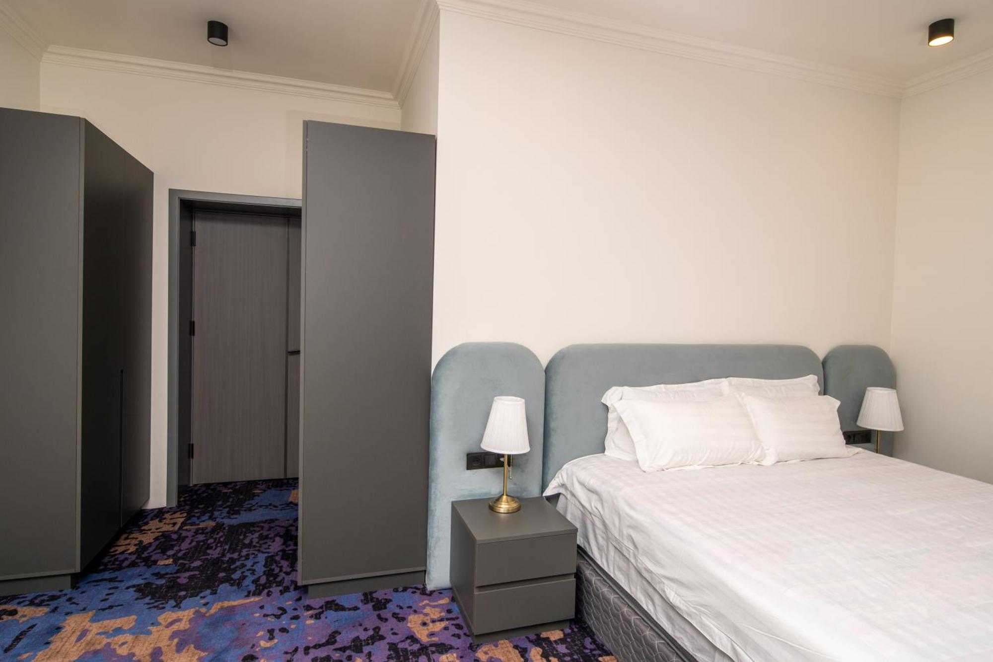 Kefilyan Family Hotel Sanain ภายนอก รูปภาพ