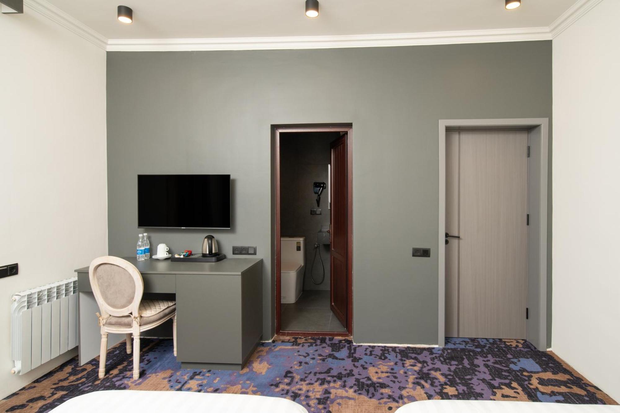 Kefilyan Family Hotel Sanain ภายนอก รูปภาพ