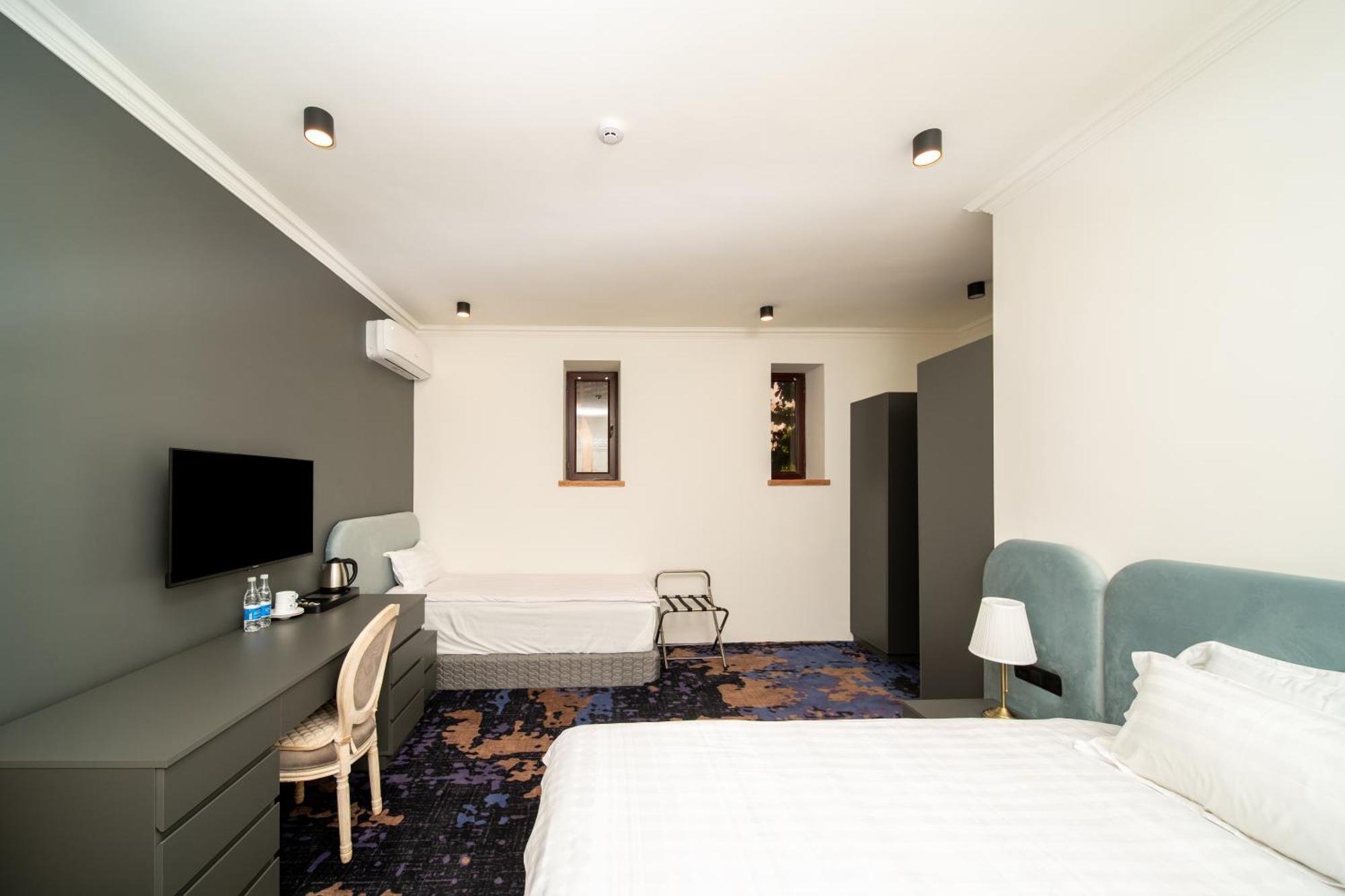Kefilyan Family Hotel Sanain ภายนอก รูปภาพ